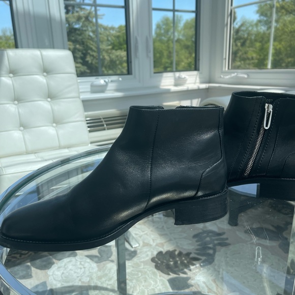 Aquatalia Black Leather Chelsea Boot, EUC - Picture 3 of 8